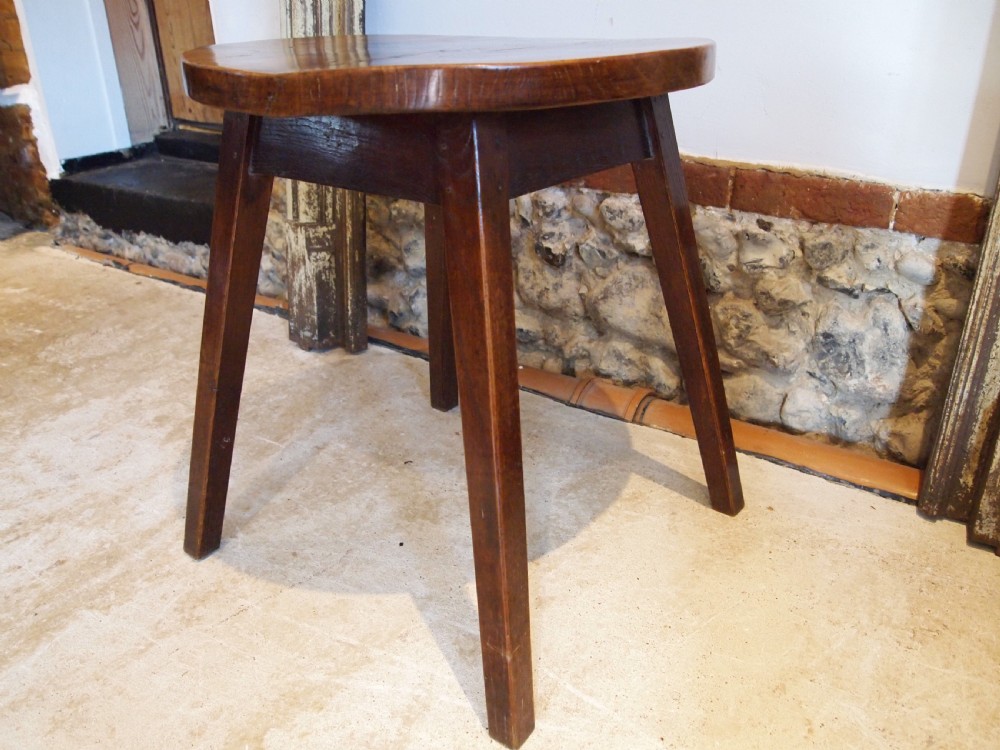 Table Arts and Crafts Oak & Elm manner of Barnsley, Romney Green c1900