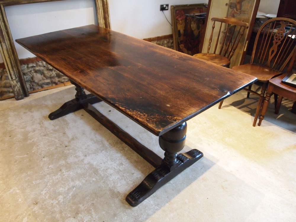Table refectory farmhouse 17thc style Oak and burr Oak dining c1910 View VIII
