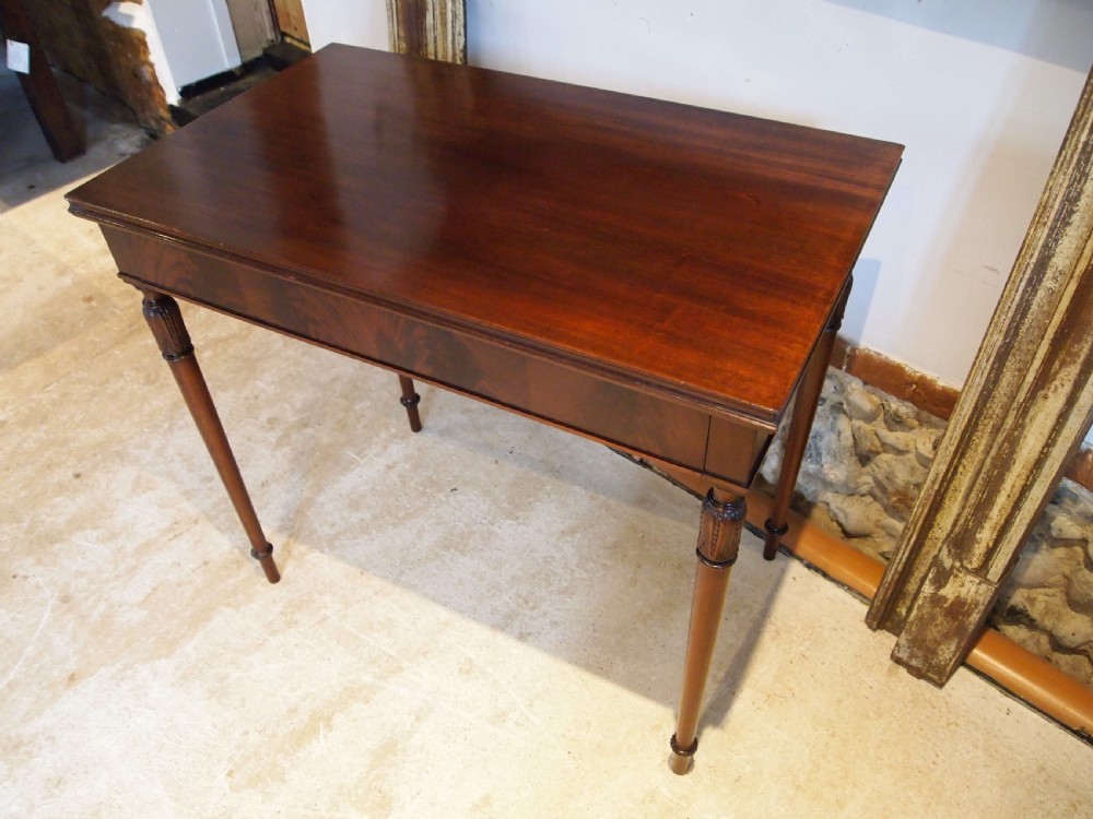 Table fine quality elegant Victorian Mahogany hall lamp side c1890 View XII