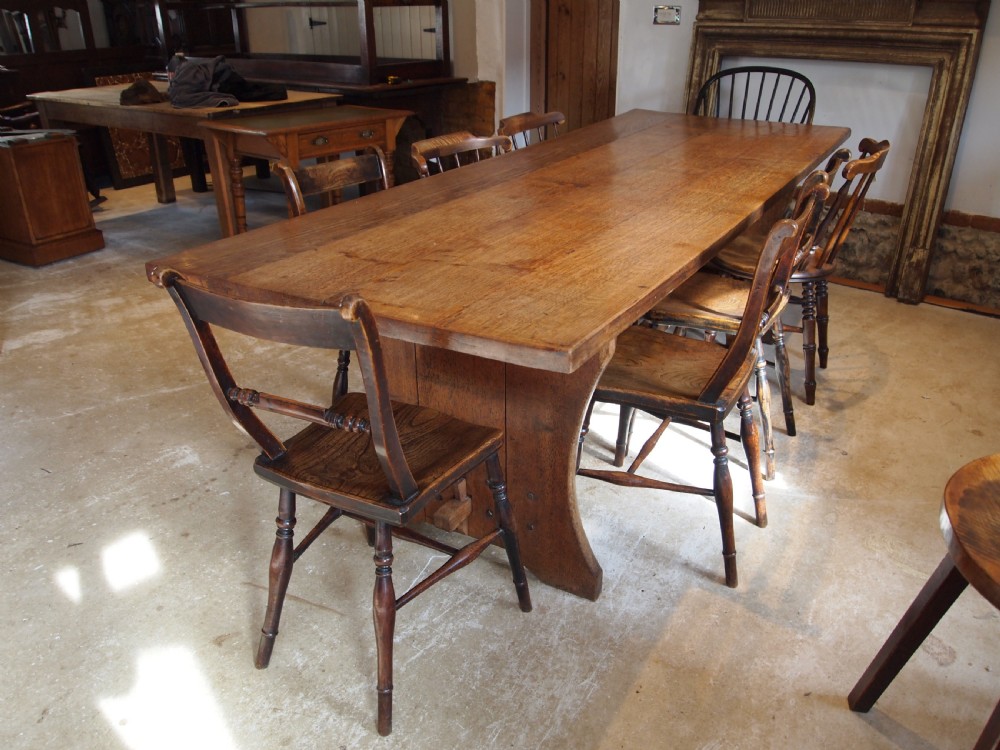 Table stunning Arts and crafts Oak refectory farmhouse dining c1900 View III