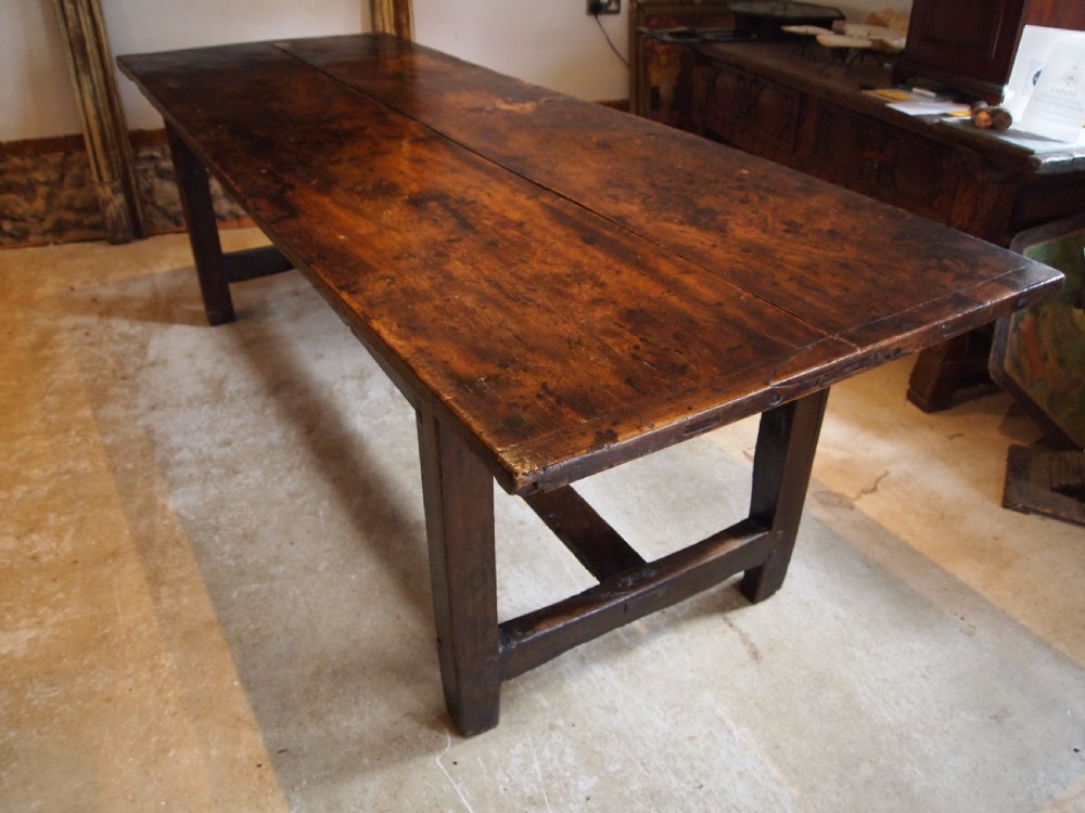 Table outstanding Queen Anne Elm refectory farmhouse dining c1700