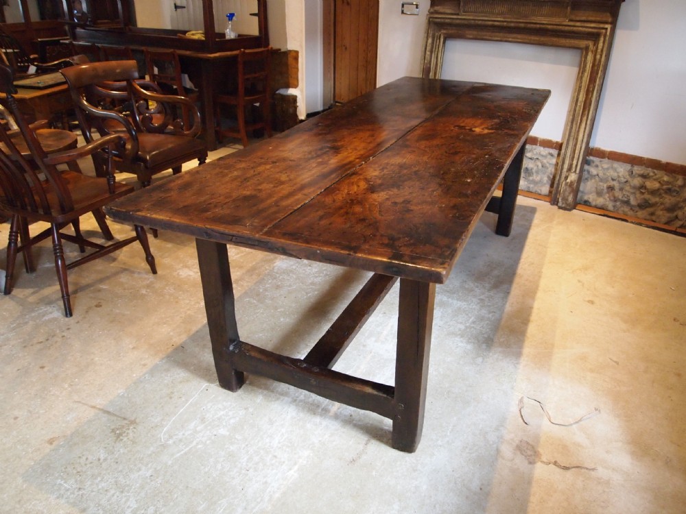 Table outstanding Queen Anne Elm refectory farmhouse dining c1700 View XII