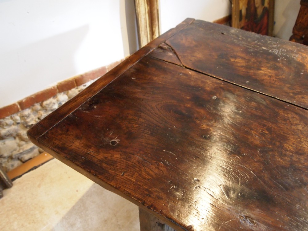 Table outstanding Queen Anne Elm refectory farmhouse dining c1700 View XIII