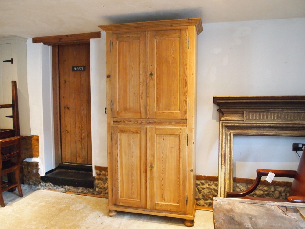 Cupboard pantry Edwardian Pine adjustable shelves c1900 View X