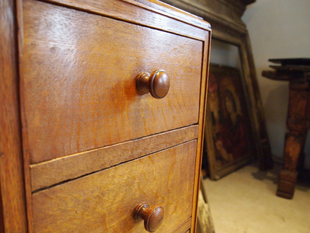 Dressing table with drawers Heals Oak Cotswold school c1930 View III