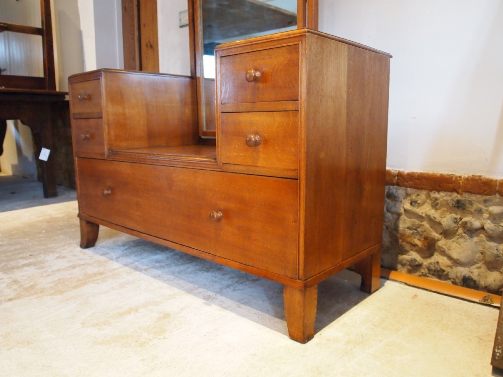 Dressing table with drawers Heals Oak Cotswold school c1930 View V