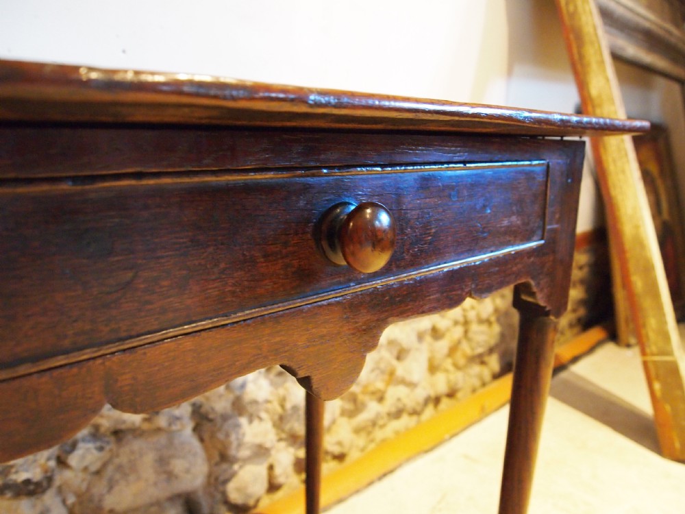Table lowboy Superb George II Oak side hall console c1740 View IV
