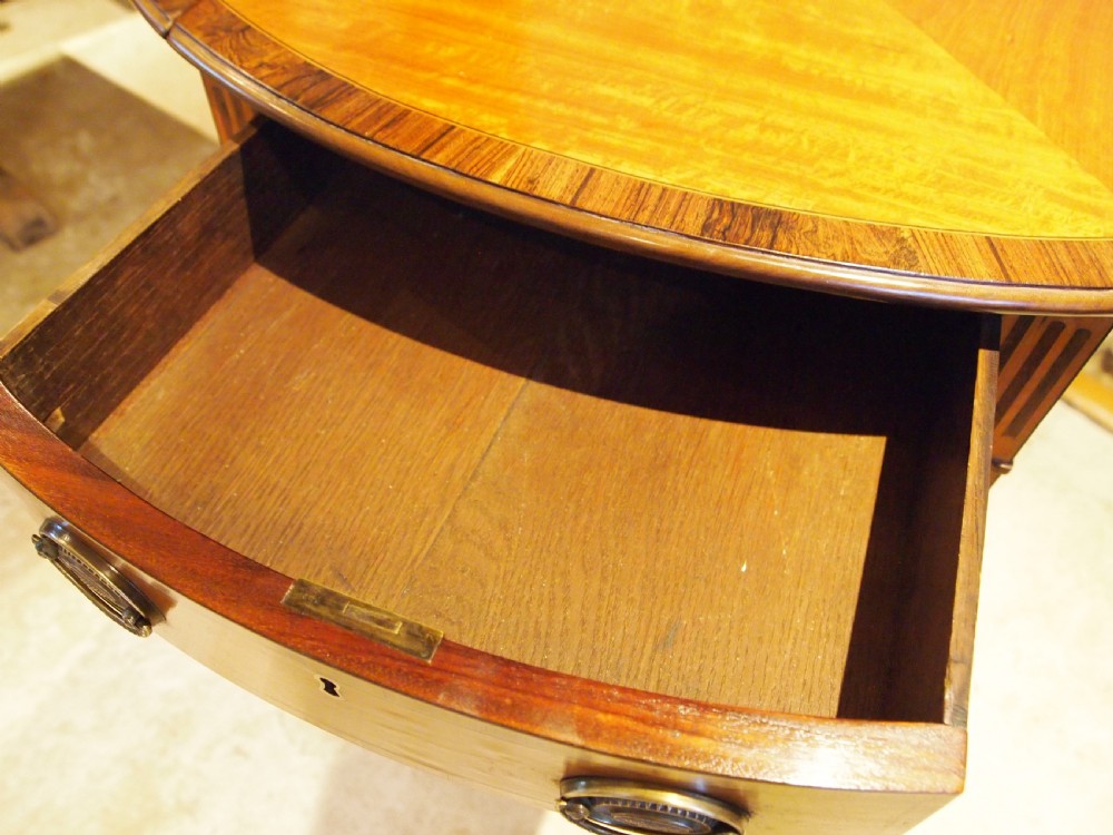 Table outstanding fine quality Edwardian Satinwood Pembroke table c1900 View VIII