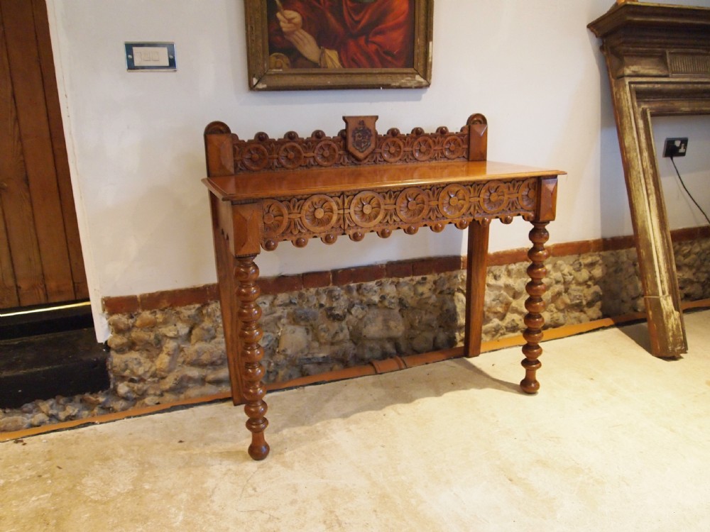 Table outstanding Irish Oak side hall console heraldic O'Brien c1880 View VIII