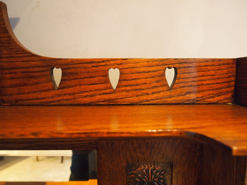 Sideboard dresser stunning Arts and Crafts Oak c1900 View V