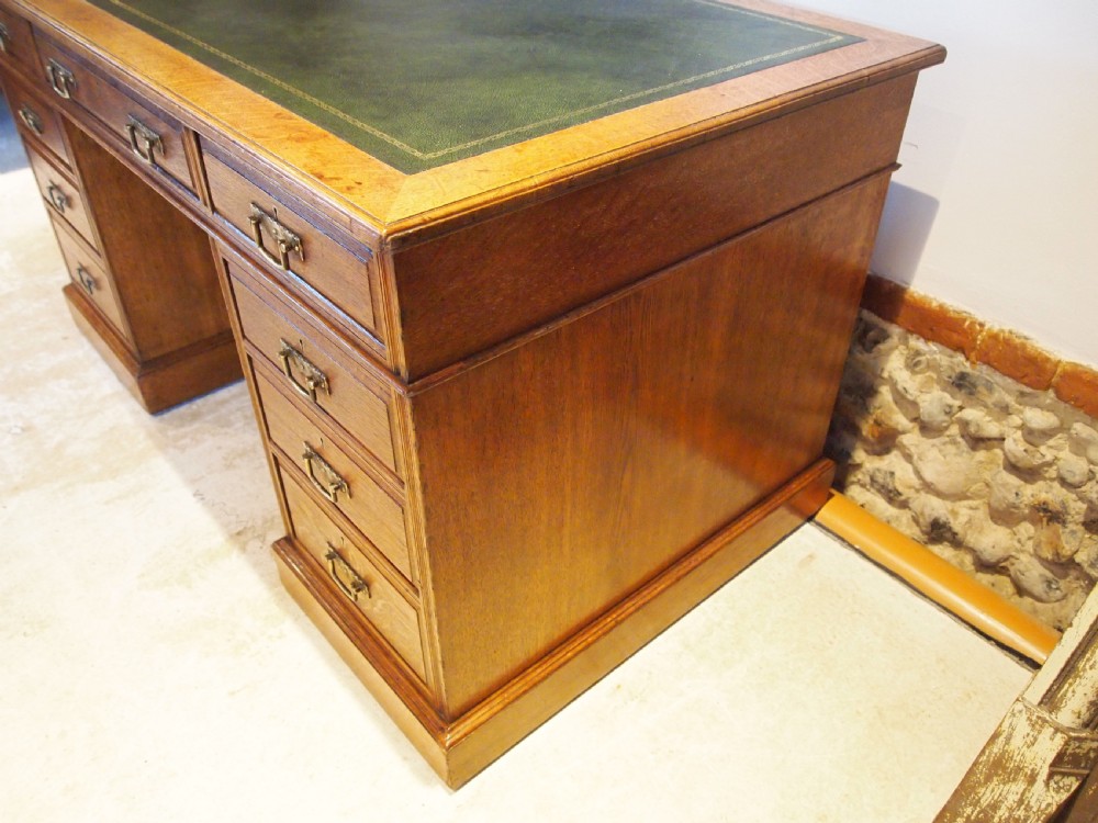 Desk wonderful Arts and Crafts Victorian Oak by Maple & Co c1890 View VI