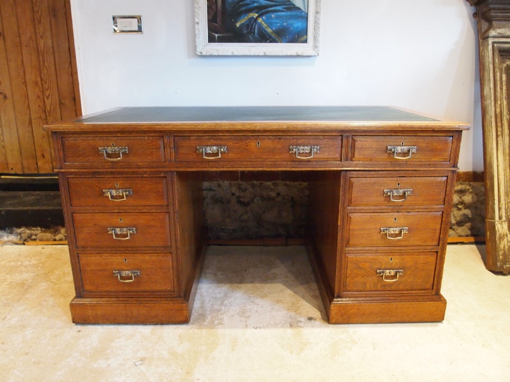 Desk wonderful Arts and Crafts Victorian Oak by Maple & Co c1890 View XV