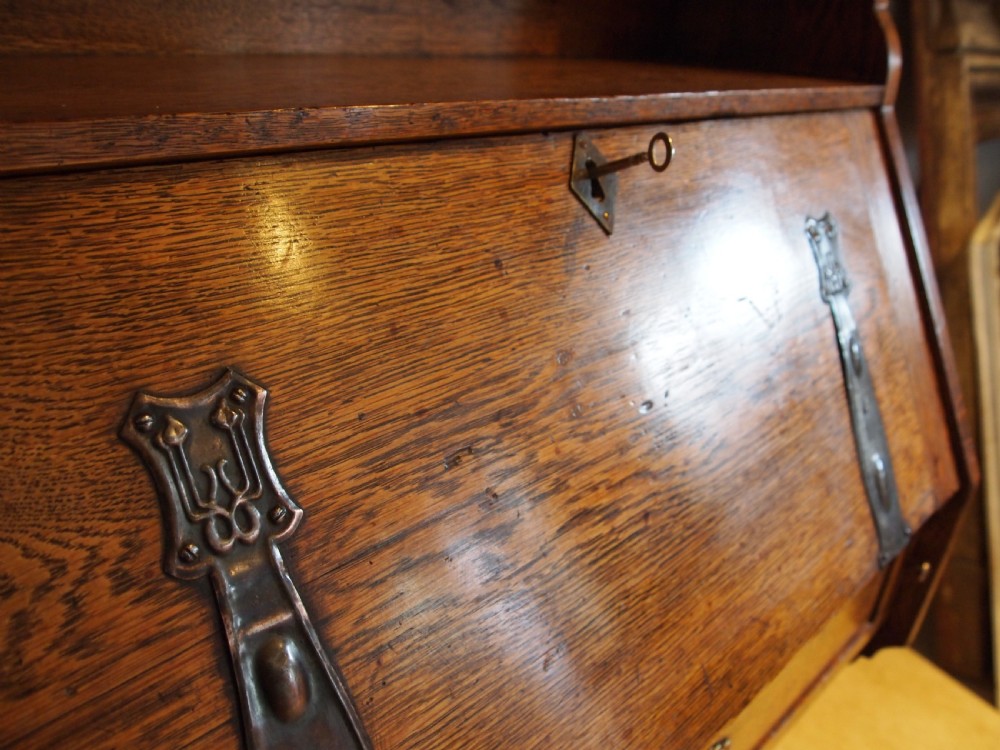 Bookcase bureau Arts and Crafts Oak c1900 View VI