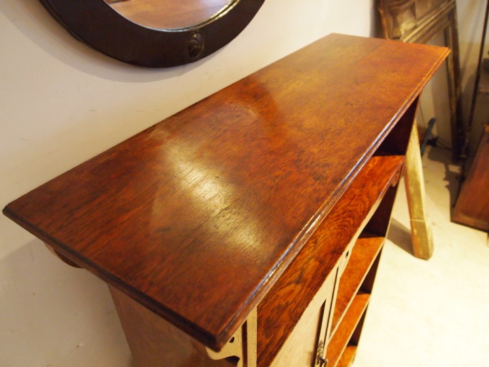 Bookcase Arts and Crafts Oak c1900 View III
