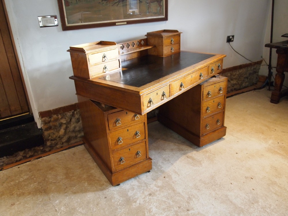 Desk fine Arts and Crafts Victorian Oak 3 parts c1890 View XI