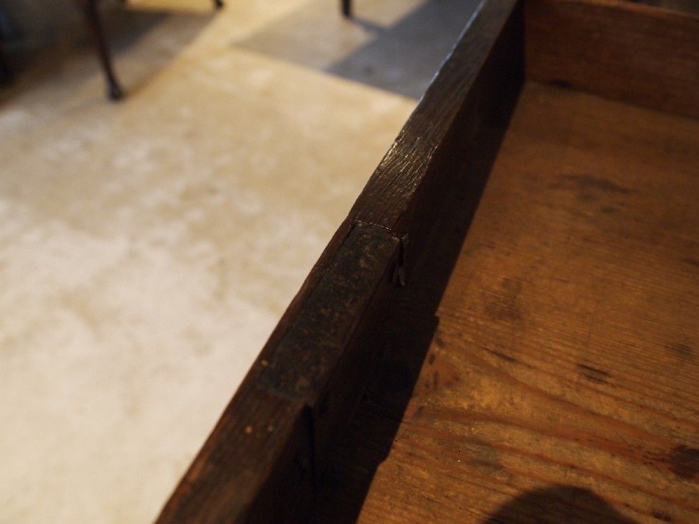 Table Lowboy charming George II Oak c1740 View IX