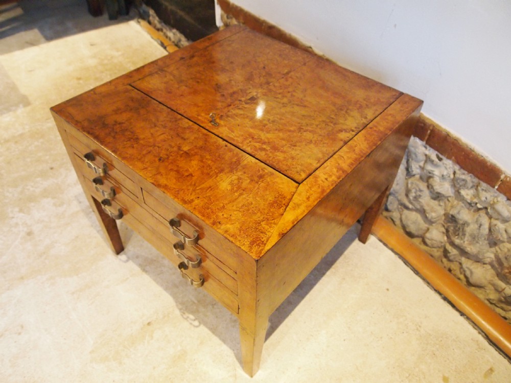 Work table sewing box rare Art Deco Burr Walnut c1920 View IV