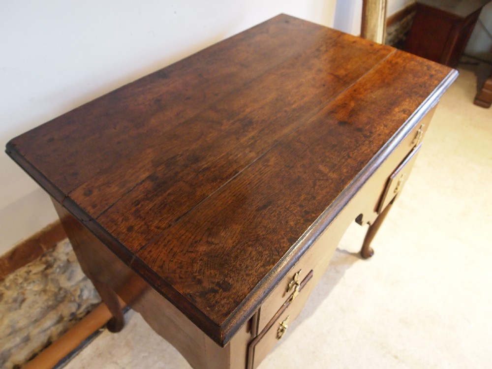 Table lowboy outstanding George II Oak hall lamp side c1740 View IX