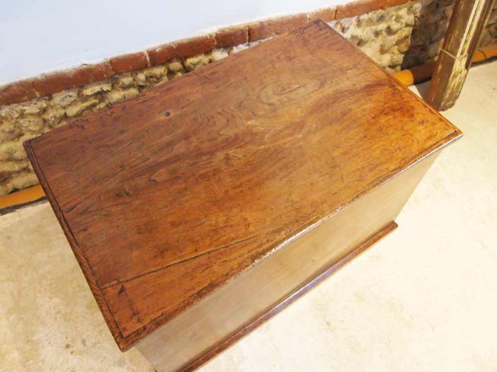 Chest trunk coffer blanket box George III Elm c1800 View XI