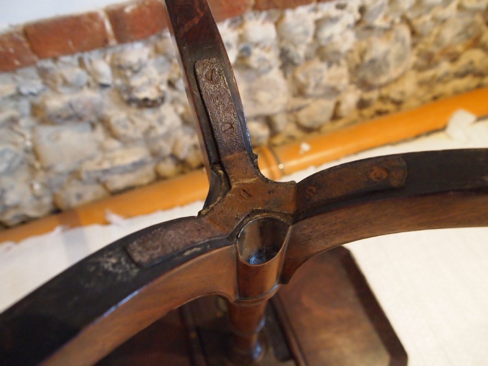 Table rare fine Sheraton side hall wine lamp tilt top Mahogany c1780 View VI