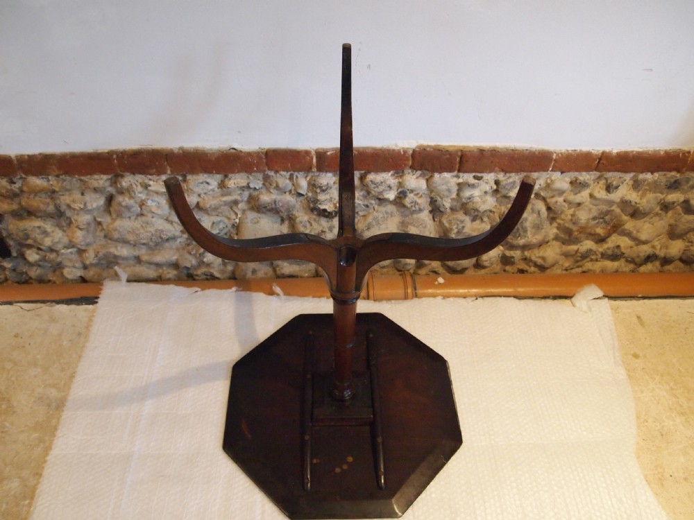 Table rare fine Sheraton side hall wine lamp tilt top Mahogany c1780 View XII