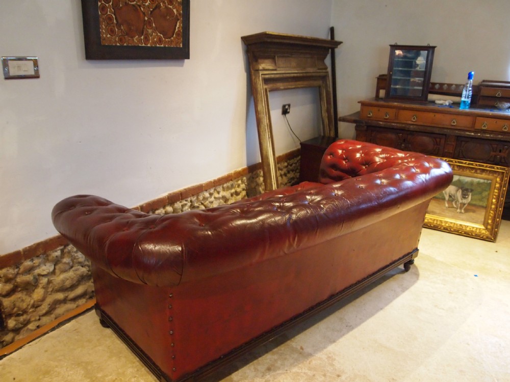 Sofa settee Chesterfield Victorian faux Leather Ox blood c1880 View VI
