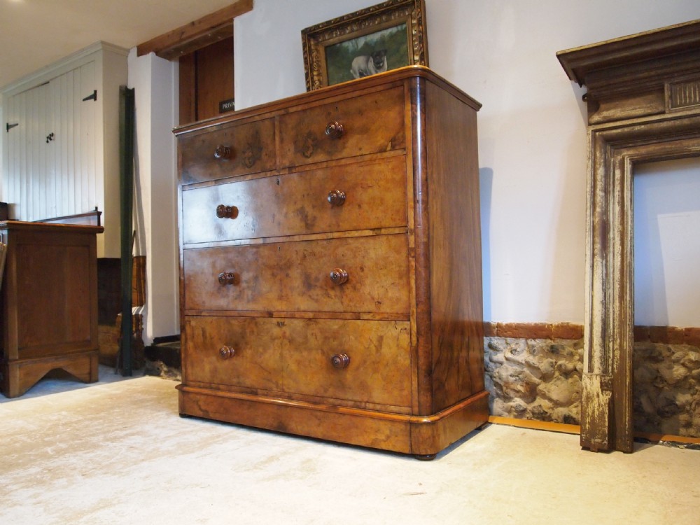 Chest of drawers finest Burr Walnut Victorian chest London c1860 View XVI