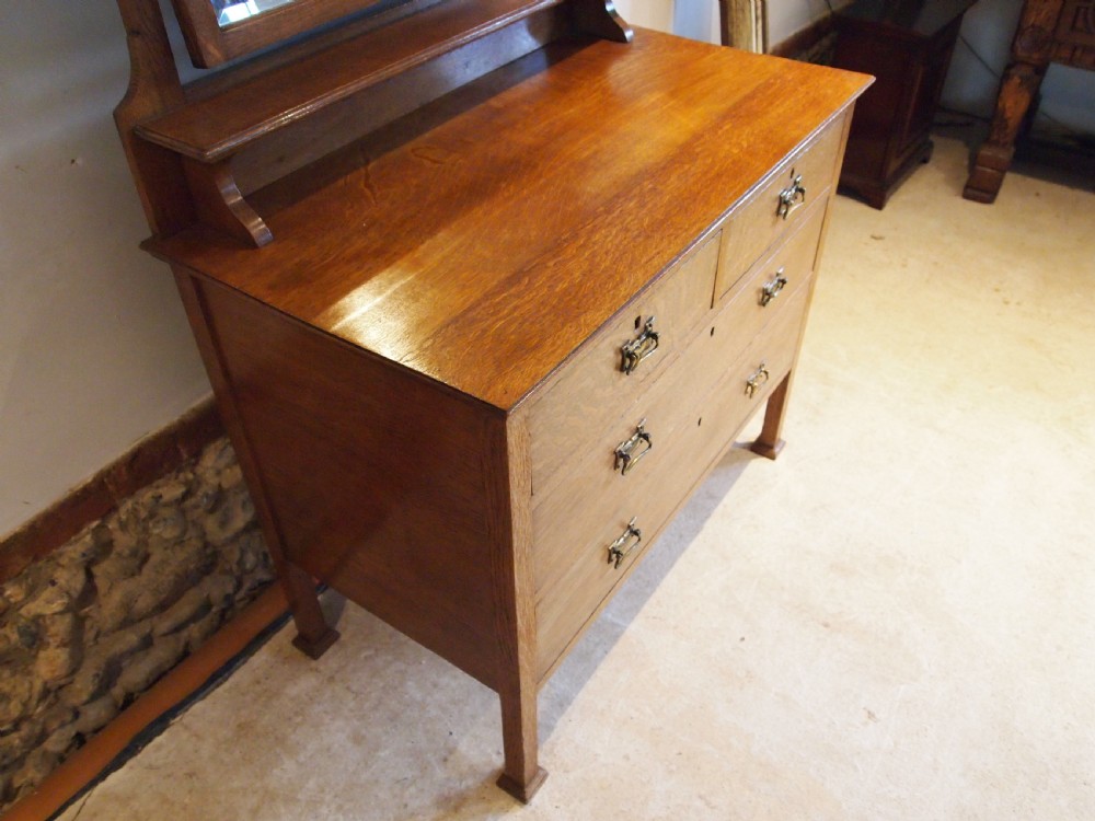 Dressing table Arts and Crafts Oak c1900 View VIII