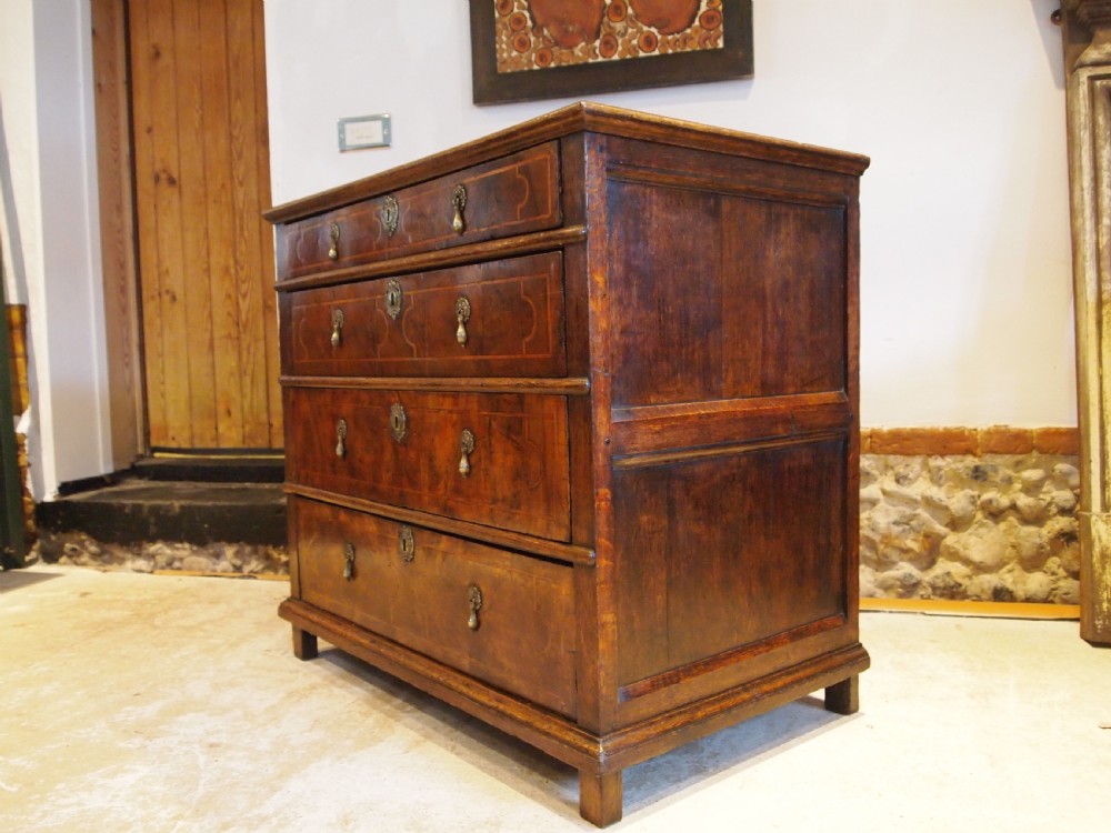 Chest of drawers V rare small William & Mary Oak and Walnut c1690 View VI