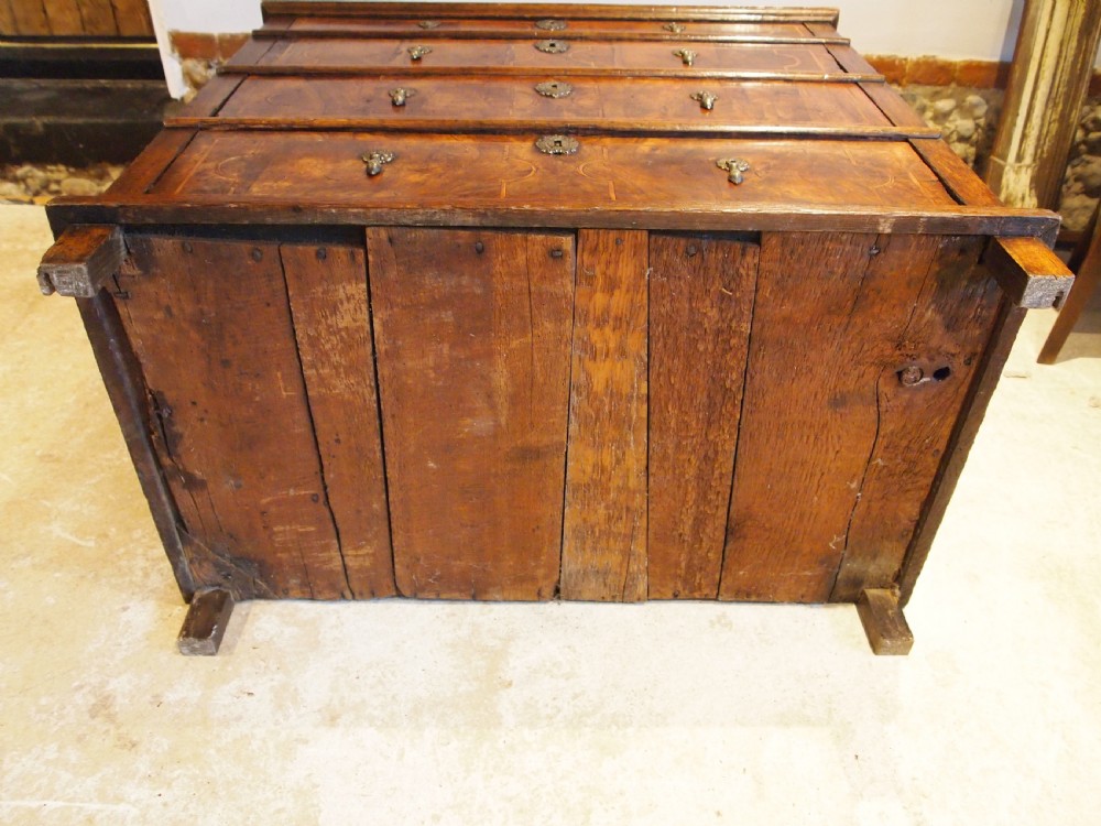 Chest of drawers V rare small William & Mary Oak and Walnut c1690 View VII