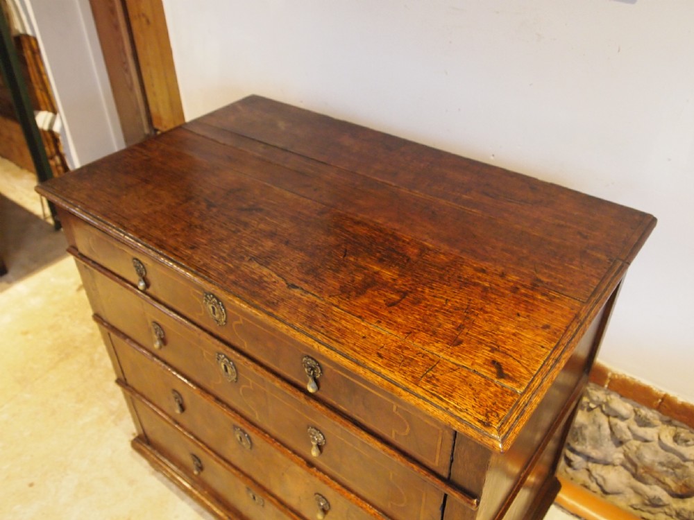 Chest of drawers V rare small William & Mary Oak and Walnut c1690 View XIII