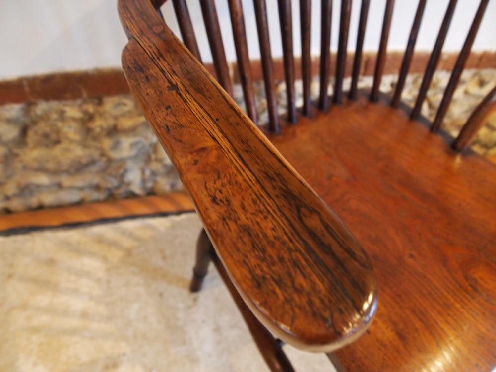 Chair outstanding Victorian Windsor Ash Elm c1840 View X