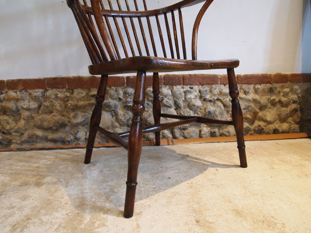 Chair outstanding Victorian Windsor Ash Elm c1840 View V