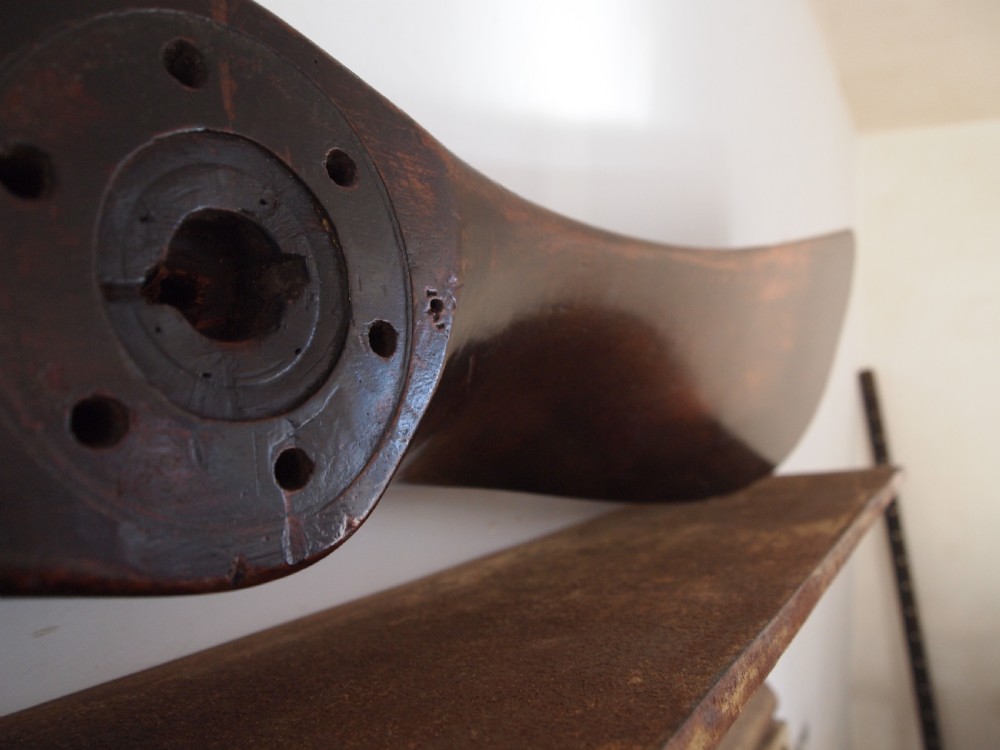 Propeller large decorative Mahogany c1920 View IX
