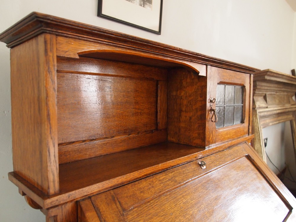 Bureau bookcase fine Arts and Crafts Oak c1900 View VI