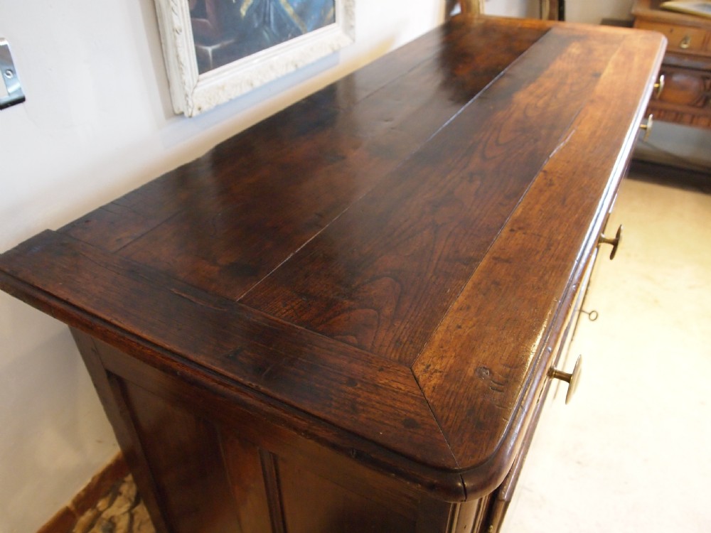 Dresser sideboard stunning French Oak c1740 View V