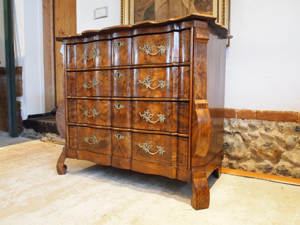 Chest of drawers outstanding small Figured burr Walnut French c1860