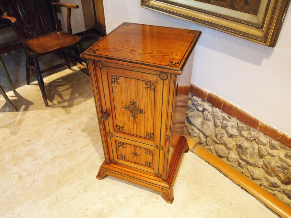 Bedside cabinet rare Arts and Crafts Pitch Pine c1890 View VI