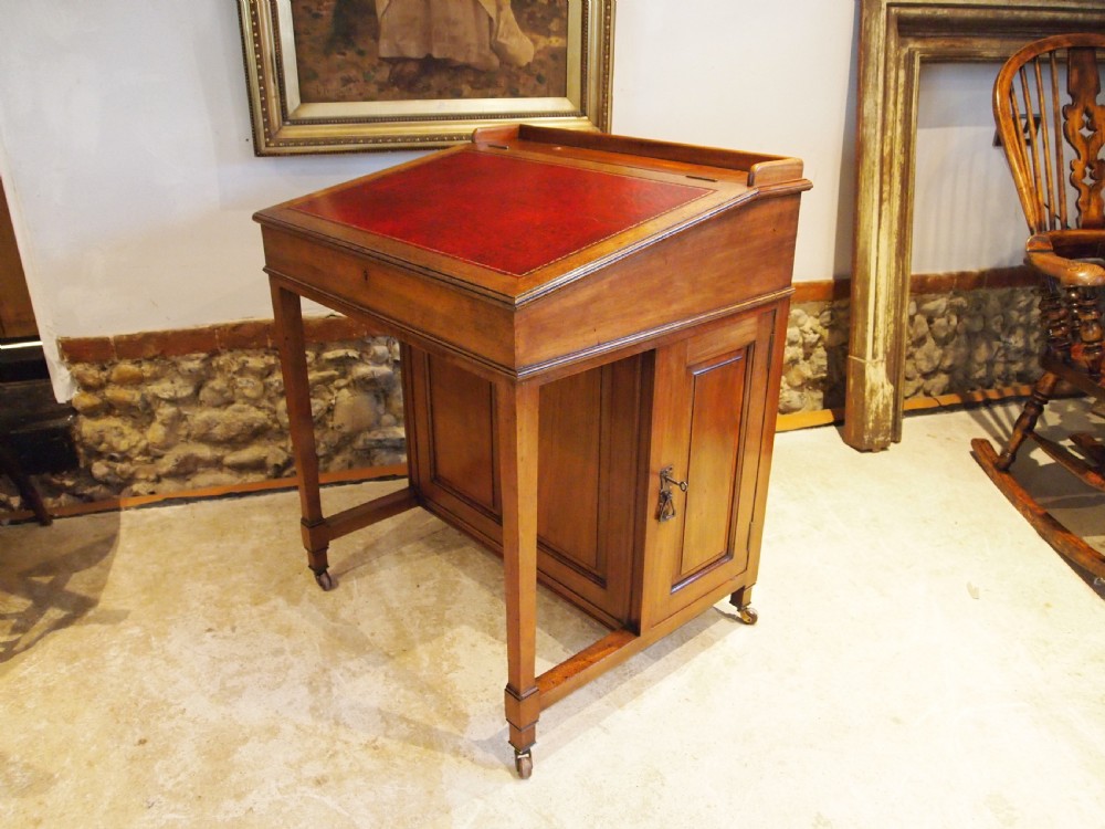 Desk V Rare Arts and Crafts Walnut Davenport c1880 View III