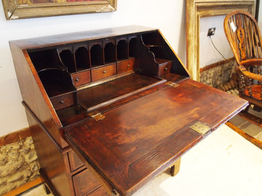 Bureau desk Small outstanding George II Walnut c1740 View XII