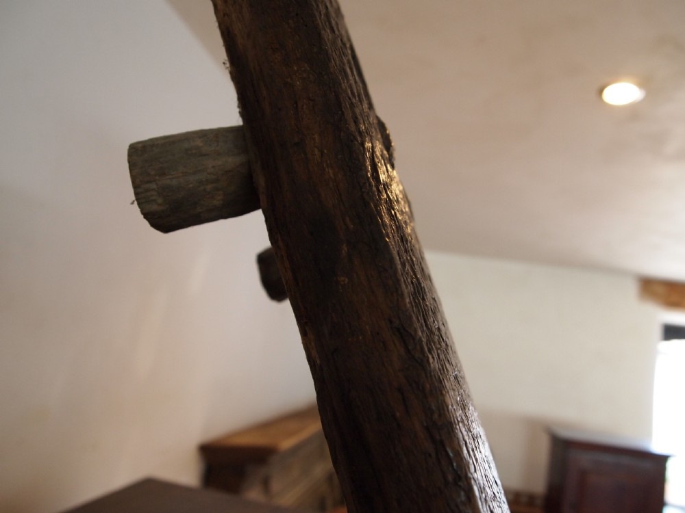 Stool refectory rare prmitive Elizabeth I long foot stool Oak c1580 View VII
