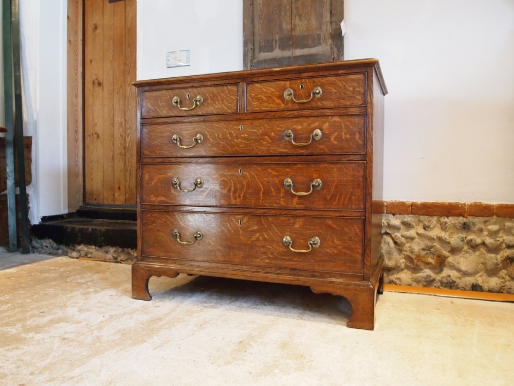 Chest of drawers fine rare small George III Oak c1780