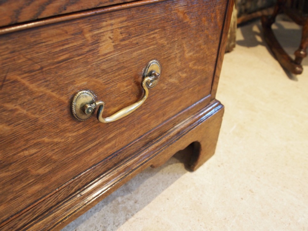 Chest of drawers fine rare small George III Oak c1780 View VI