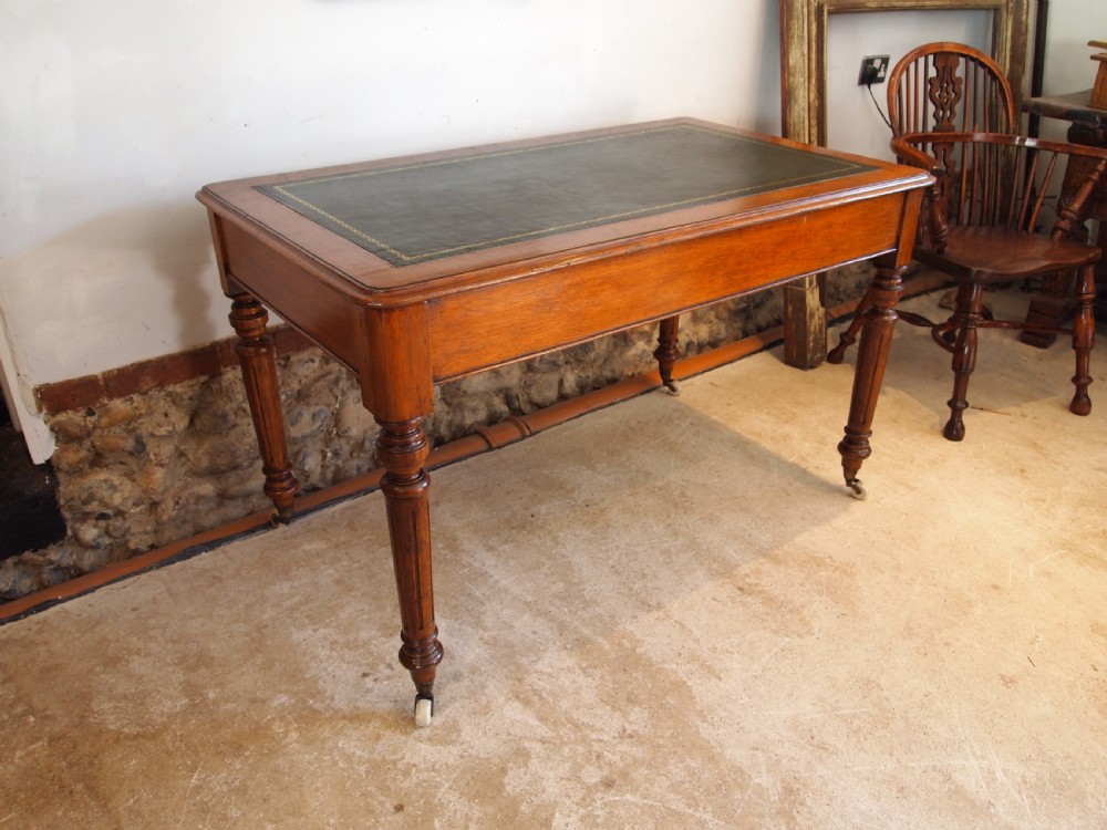 Desk writing table Gillows Oak c1880 View VIII