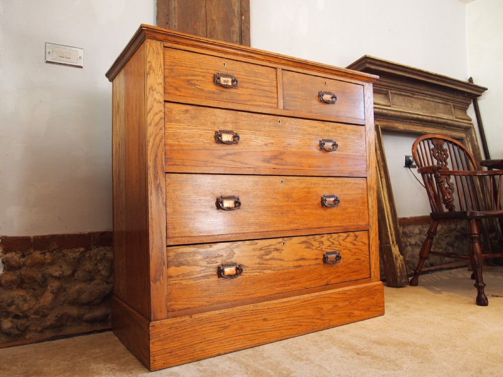 Chest of drawers rare Arts and Crafts Oak Harris Lebus c1900 View VII