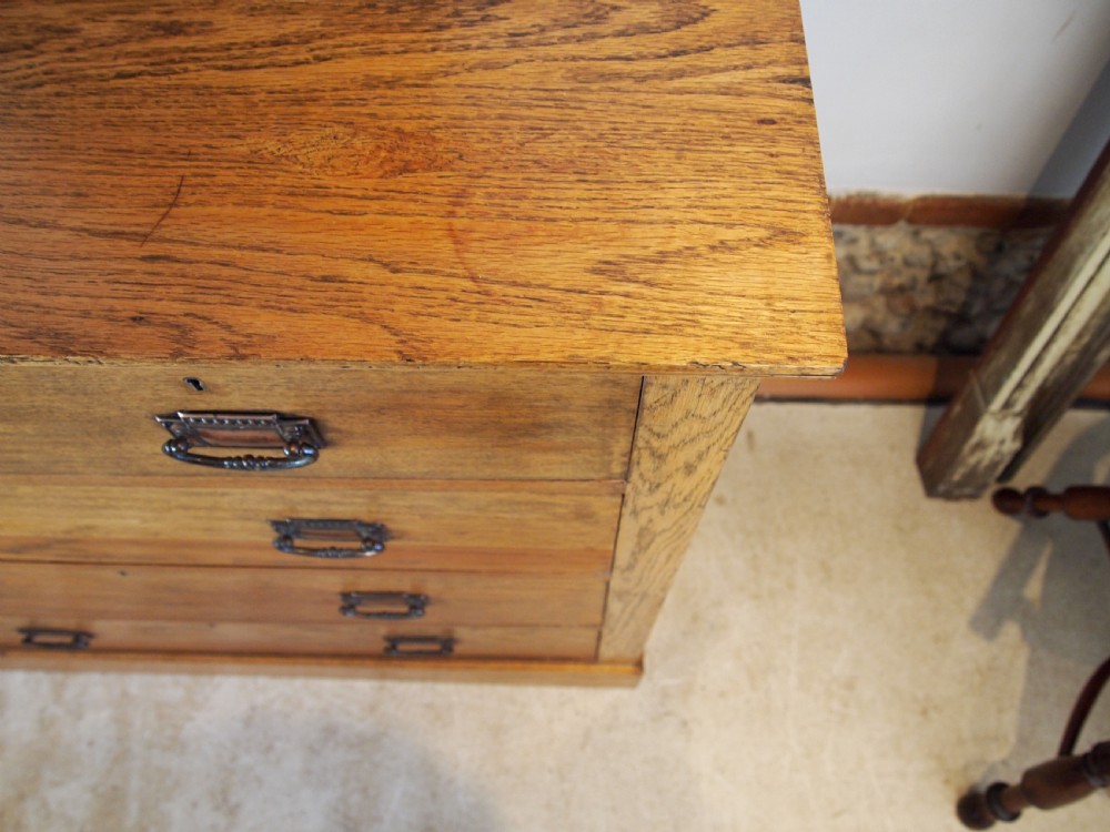 Chest of drawers rare Arts and Crafts Oak Harris Lebus c1900 View VIII