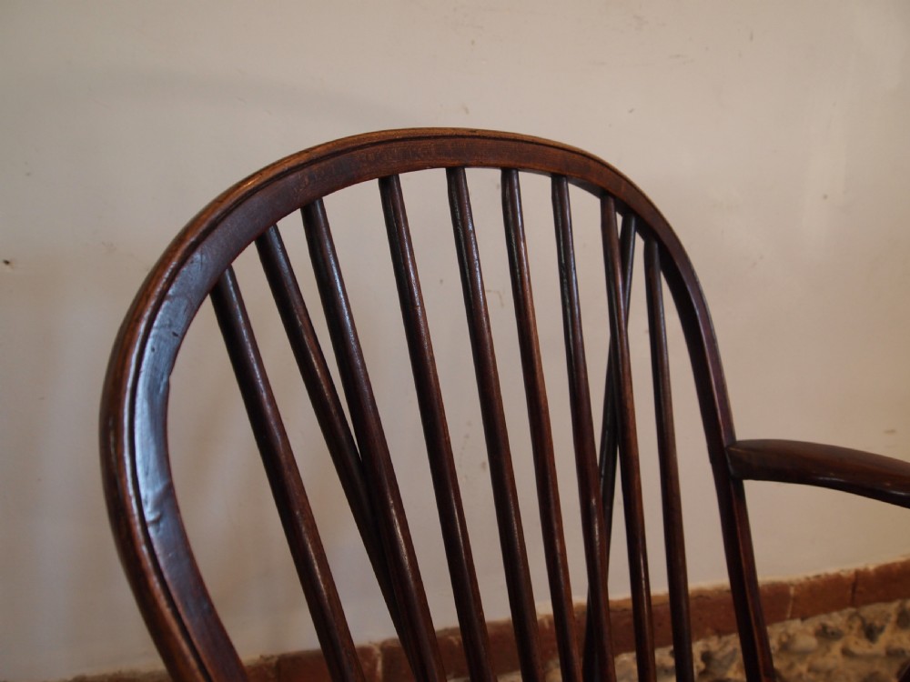 Chair Yew Elm Windsor armchair George III c1820 View VI