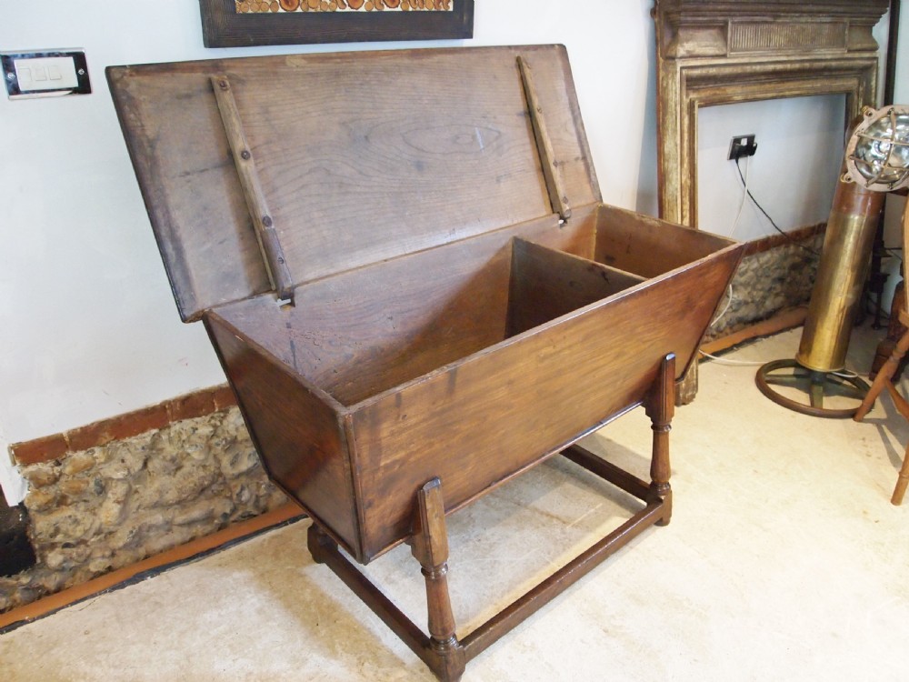 Chest trunk dough bin George III Elm c1800 View V