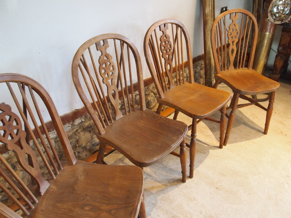 Chairs set of 4 Victorian Windsor Wheel back dining chairs c1890 View IX