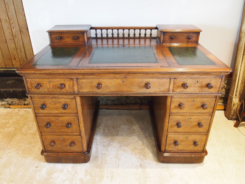 Desk stunning Victorian Oak twin pedestal c1860 View V